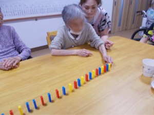 4887E446-73E2-4E26-B800-084E3AA96EB8